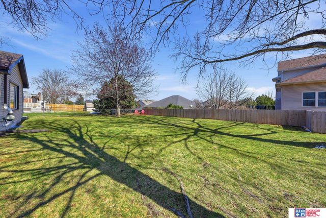 4940 S 73rd Street, Lincoln, NE 68516