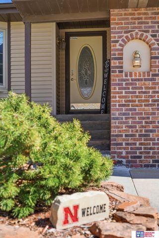 4940 S 73rd Street, Lincoln, NE 68516