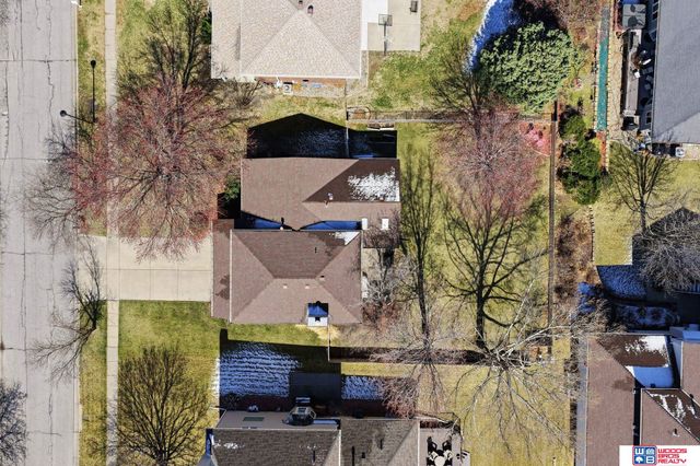 4940 S 73rd Street, Lincoln, NE 68516