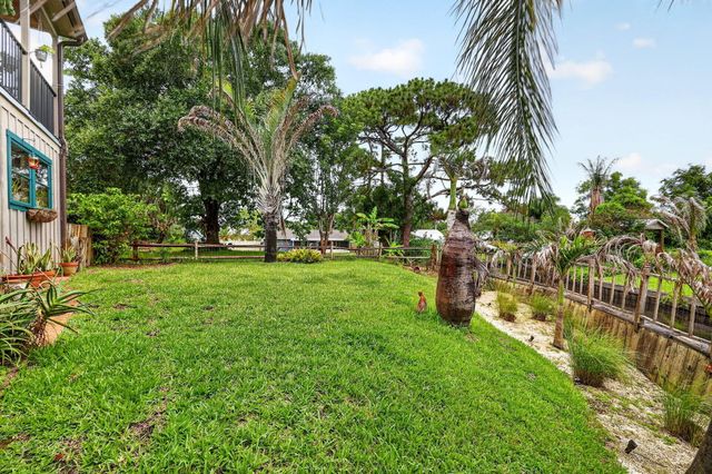 2483 SW Murphy Road, Palm City, FL 34990