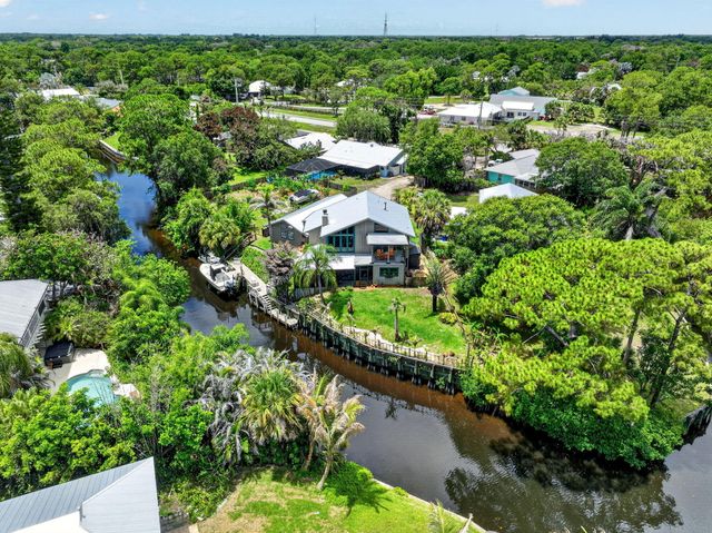 2483 SW Murphy Road, Palm City, FL 34990