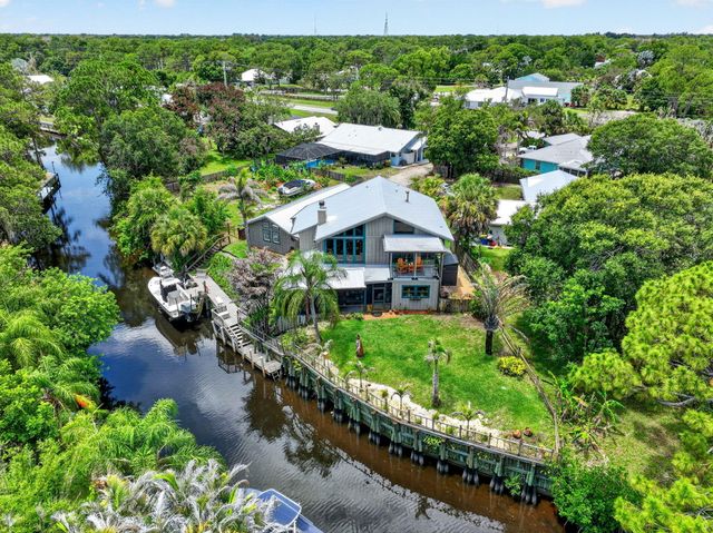 2483 SW Murphy Road, Palm City, FL 34990