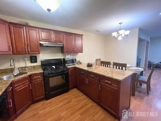 156 Pennsylvania Way, North Brunswick, NJ 08902