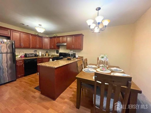 156 Pennsylvania Way, North Brunswick, NJ 08902