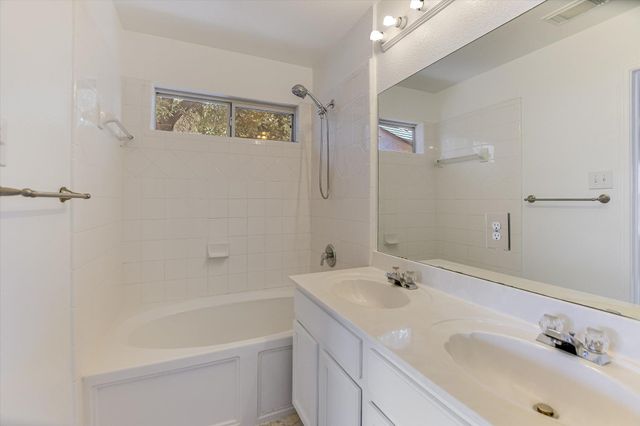 1753 Gaylord DR, Austin, TX 78728