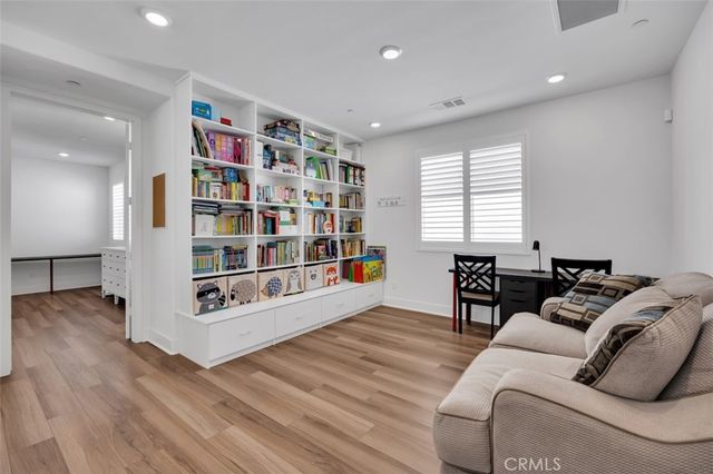 166 Sash, Irvine, CA 92618