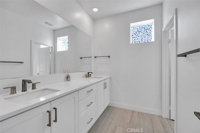 166 Sash, Irvine, CA 92618