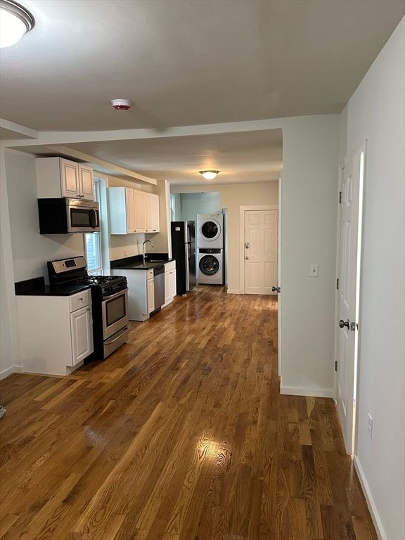 506 E Broadway 2, Boston, MA 02127