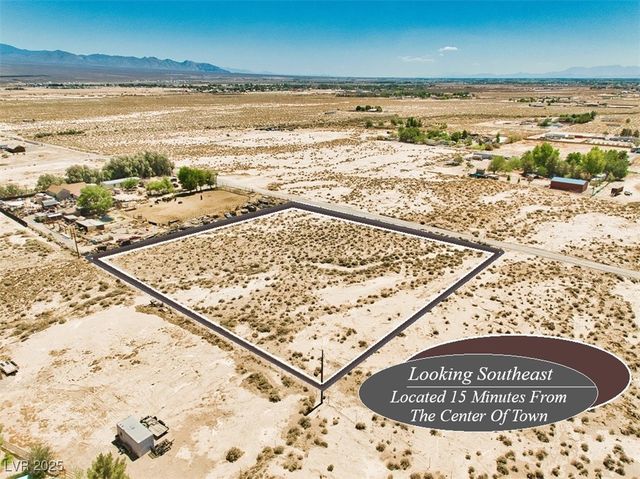 1650 West Bluebird Avenue, Pahrump, NV 89060