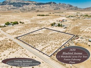 1650 West Bluebird Avenue, Pahrump, NV 89060