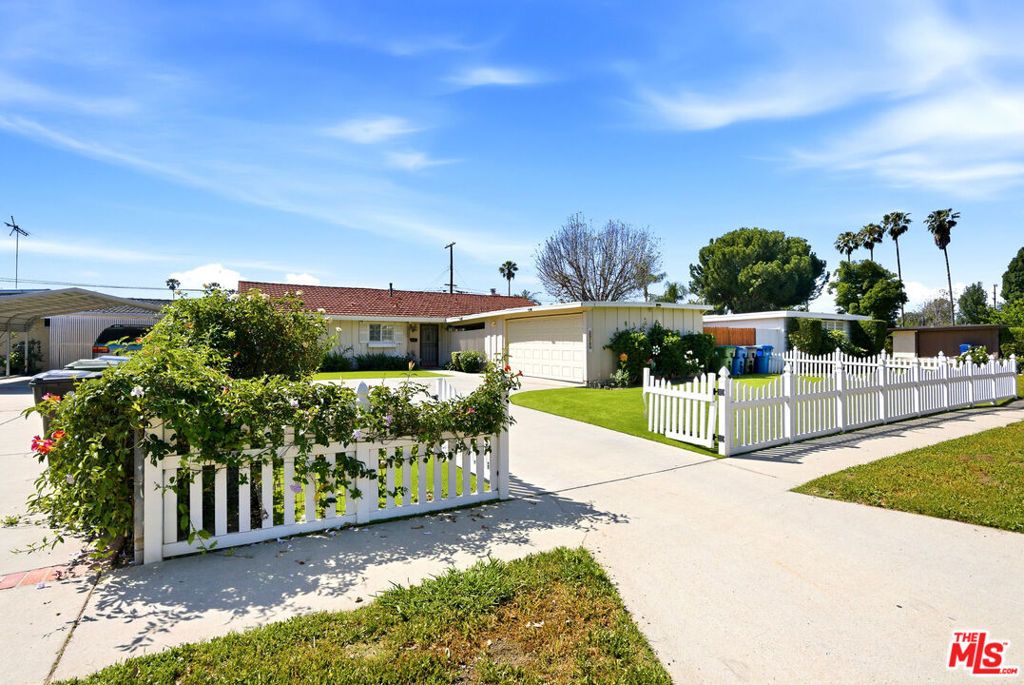 Image 30 of property listing at 15708 Horace Street, Granada Hills, CA 91344