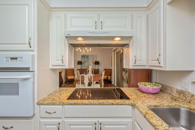 121 Priscilla Drive, Fort Walton Beach, FL 32547