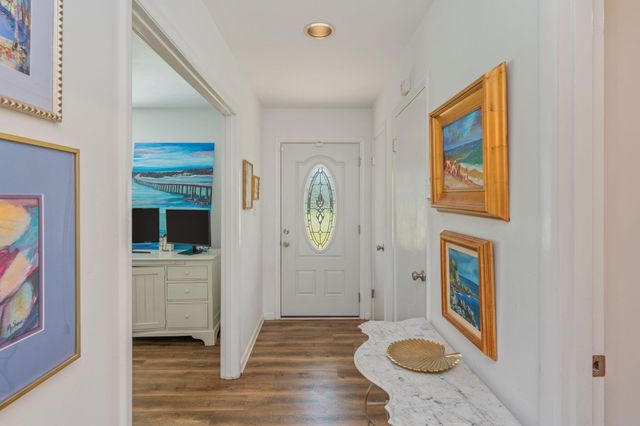 121 Priscilla Drive, Fort Walton Beach, FL 32547