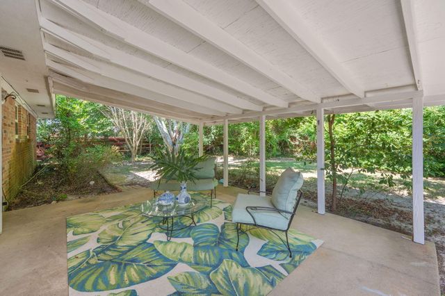 121 Priscilla Drive, Fort Walton Beach, FL 32547