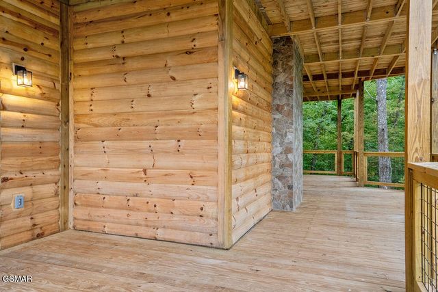 4406 Long Rifle Rd Road, Sevierville, TN 37862