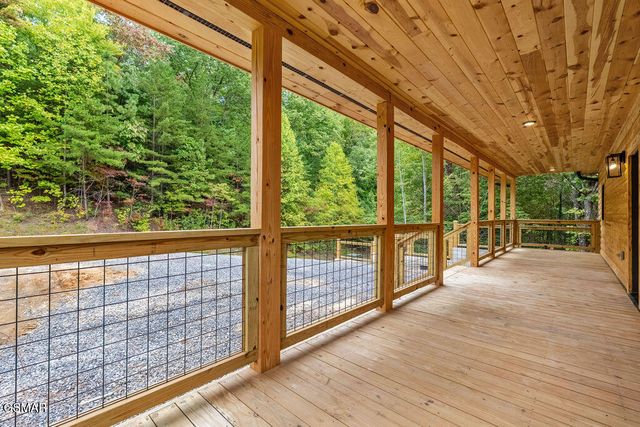 4406 Long Rifle Rd Road, Sevierville, TN 37862