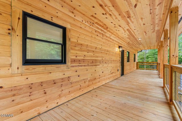 4406 Long Rifle Rd Road, Sevierville, TN 37862