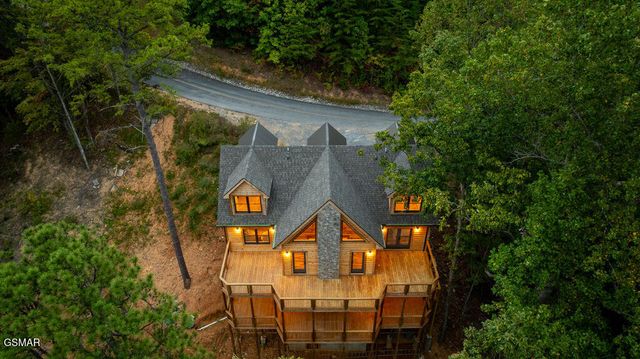 4406 Long Rifle Rd Road, Sevierville, TN 37862
