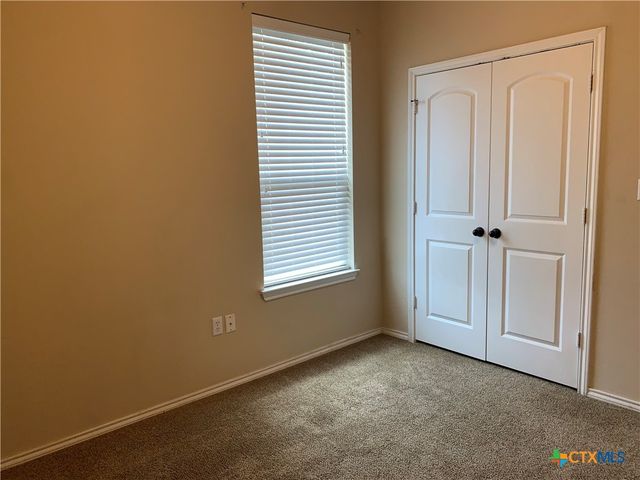 901 Brown Rock Drive, New Braunfels, TX 78130