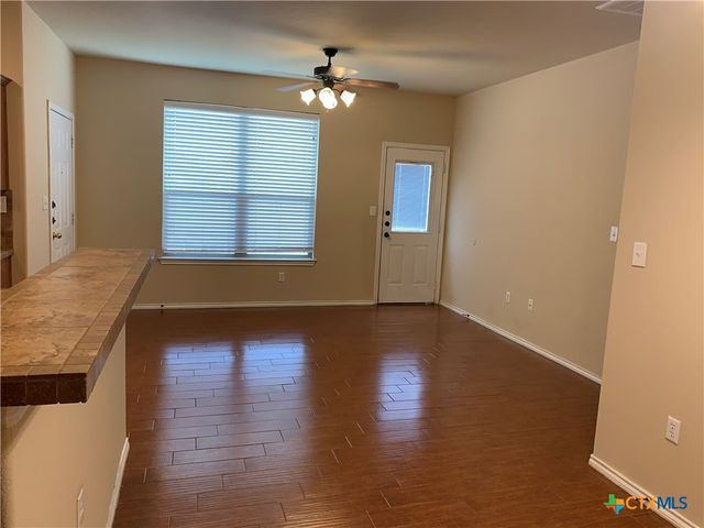901 Brown Rock Drive, New Braunfels, TX 78130