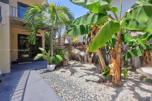 3522 SW 25th St 3522, Miami, FL 33133