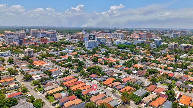3522 SW 25th St 3522, Miami, FL 33133