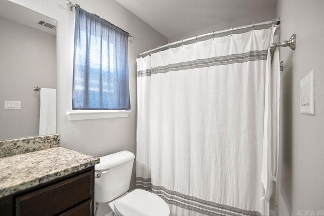 1025 Heritage Way, Benton, AR 72019