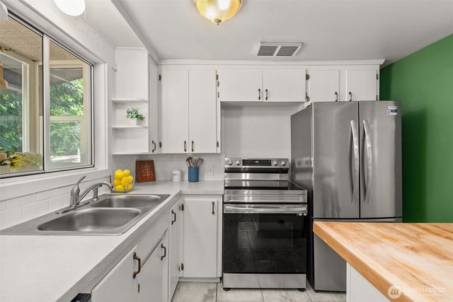 1248 S 129th Street, Burien, WA 98168