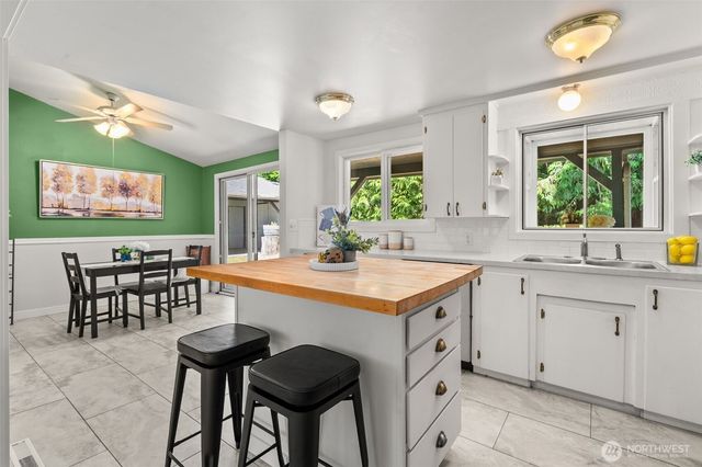 1248 S 129th Street, Burien, WA 98168