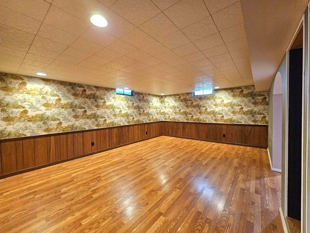 1018 Mellinger Dr, Salina, KS 67401