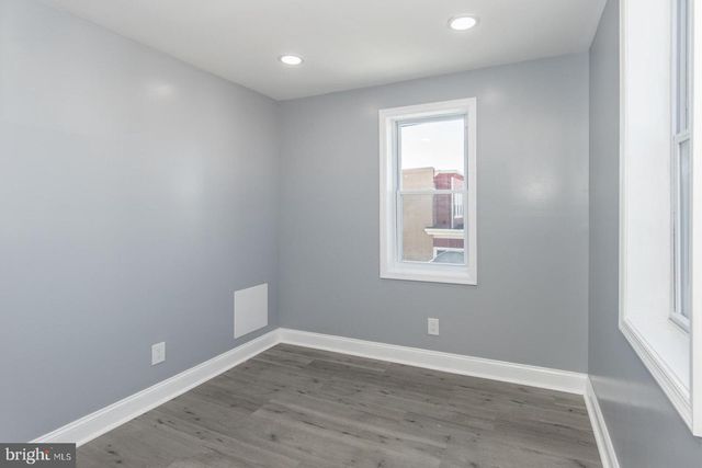 460 ROBBINS ST, Philadelphia, PA 19111