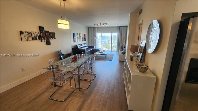 500 Bayview Drive 1725, Sunny Isles Beach, FL 33160