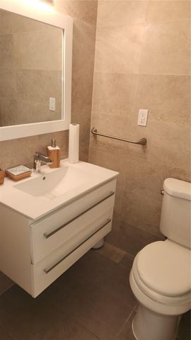 500 Bayview Drive 1725, Sunny Isles Beach, FL 33160