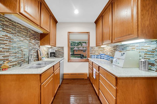 42034 N East Road, Antioch, IL 60002