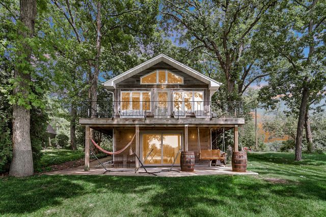 42034 N East Road, Antioch, IL 60002