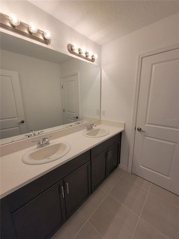 5651 COSTA BLANCA WAY, Davenport, FL 33897
