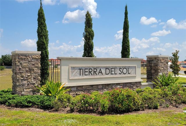 5651 COSTA BLANCA WAY, Davenport, FL 33897
