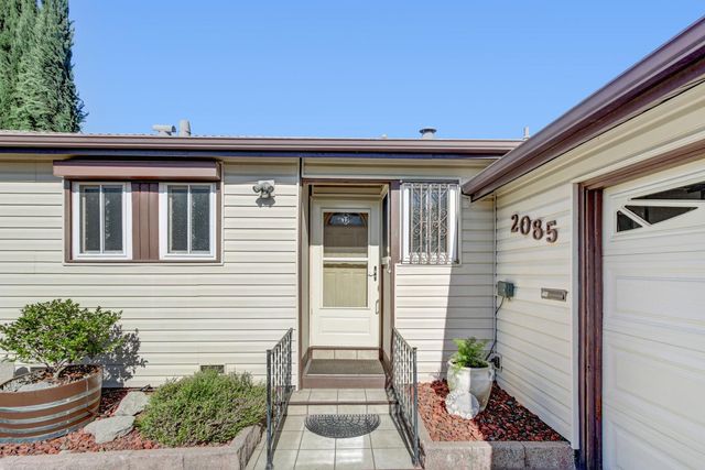2085 51st Ave, Sacramento, CA 95822