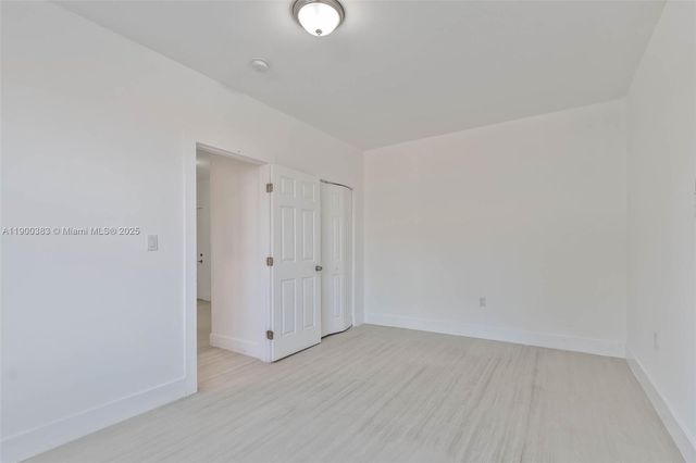 1051 NW 2nd St 12, Miami, FL 33128