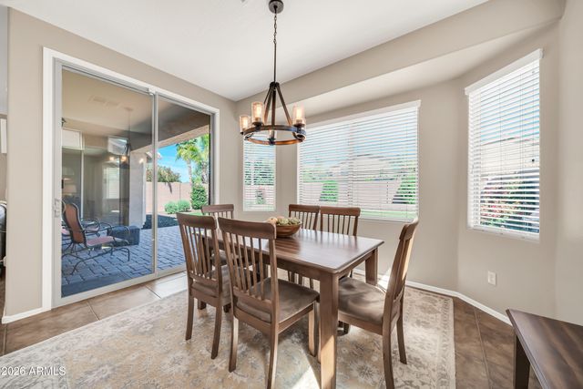 2214 W HEDGEHOG Place, Phoenix, AZ 85085