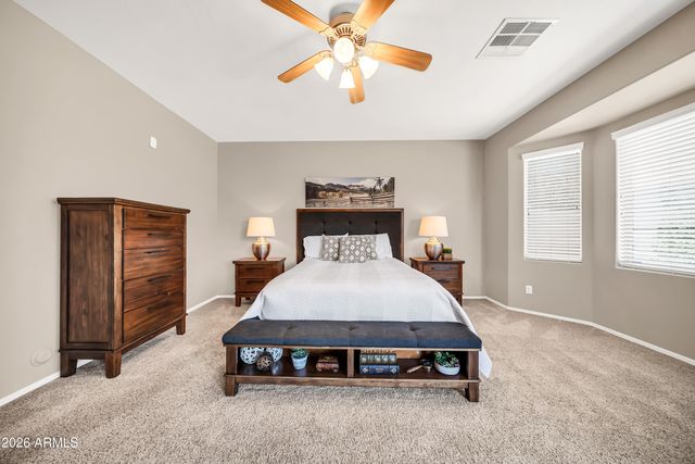 2214 W HEDGEHOG Place, Phoenix, AZ 85085