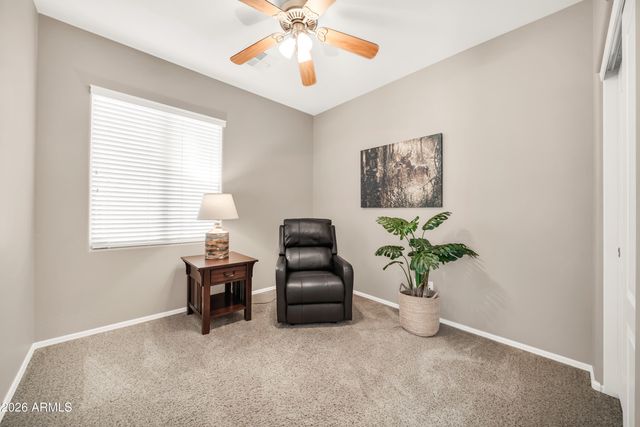 2214 W HEDGEHOG Place, Phoenix, AZ 85085