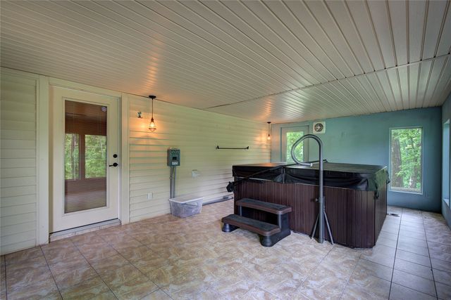 1920 County Road Se 3370, Winnsboro, TX 75494