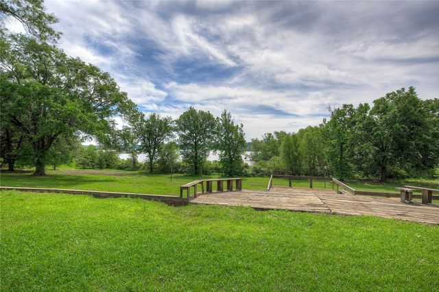 1920 County Road Se 3370, Winnsboro, TX 75494