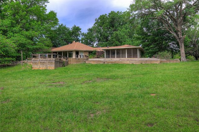 1920 County Road Se 3370, Winnsboro, TX 75494