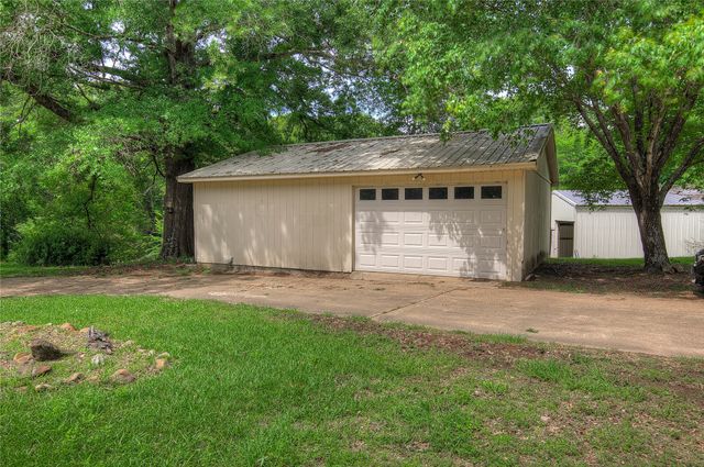 1920 County Road Se 3370, Winnsboro, TX 75494