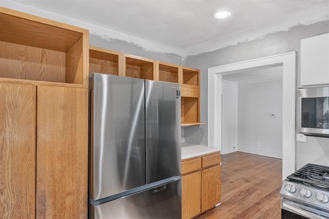 616 Pinehurst Boulevard, Kalamazoo, MI 49006