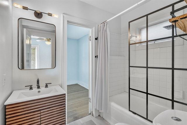 616 Pinehurst Boulevard, Kalamazoo, MI 49006