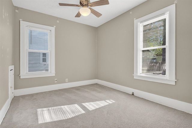 616 Pinehurst Boulevard, Kalamazoo, MI 49006