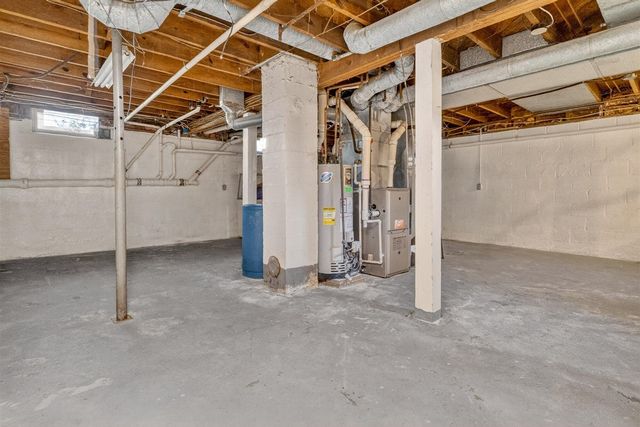 616 Pinehurst Boulevard, Kalamazoo, MI 49006